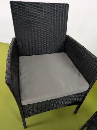 Conjunto Ratán Mesa y 2 Sillas Exterior