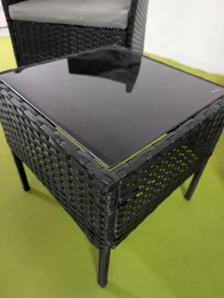 Conjunto Ratán Mesa y 2 Sillas Exterior