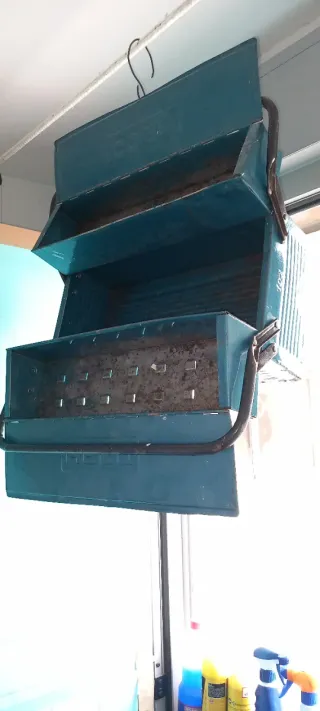 Caja de herramientas azul