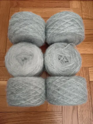 6 gomitoli misto mohair grigio 443 grammi