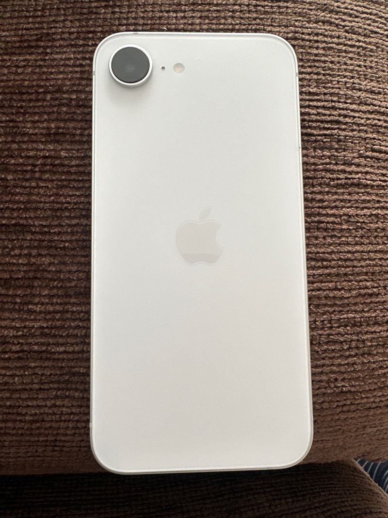 iPhone 16e Apple afbeelding 2