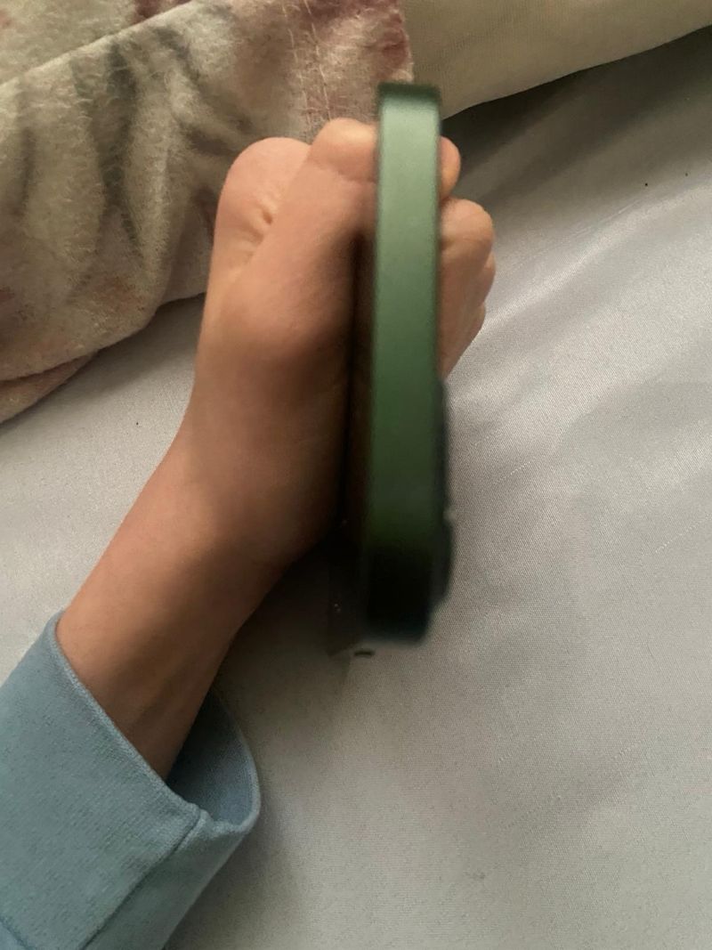 iPhone 13 Verde afbeelding 5