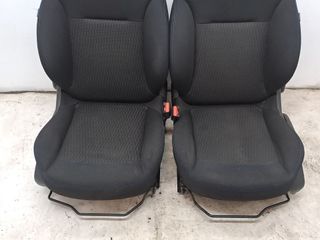 JUEGO ASIENTOS COMPLETO PEUGEOT 208 (P2)