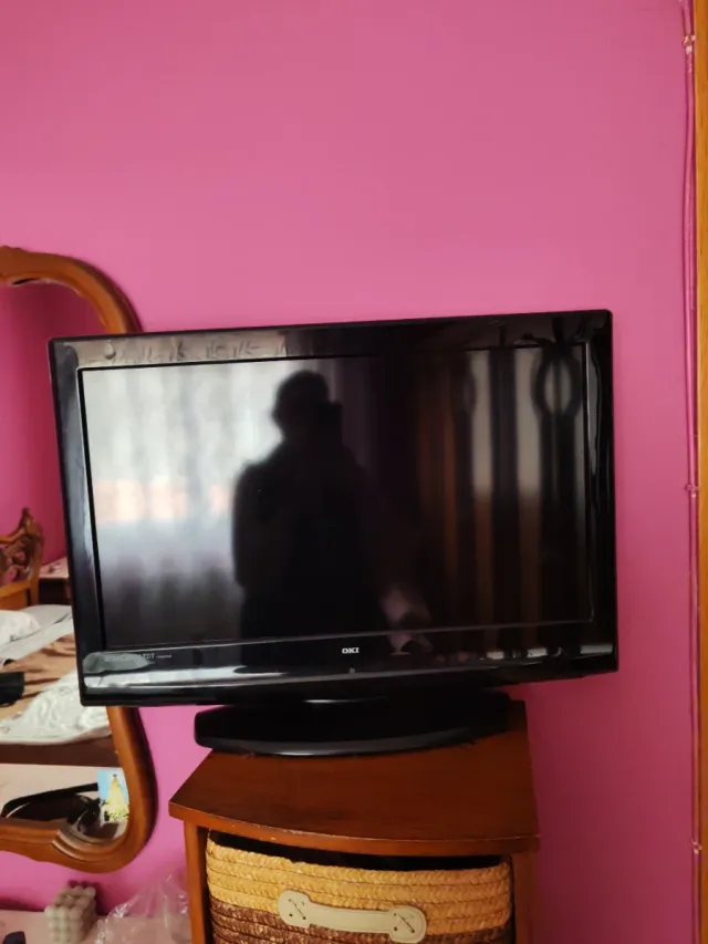 TV OKI 24 pulgadas