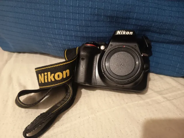 Cámara Nikon D3300 Negra