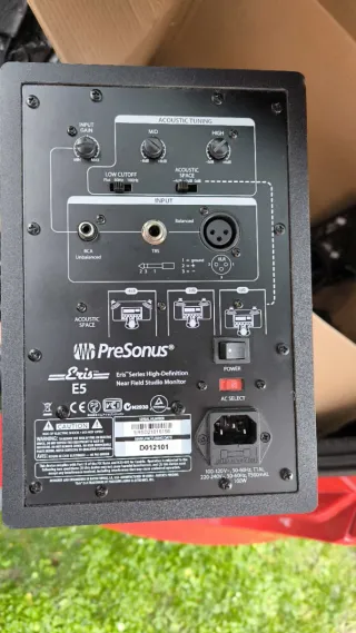 Altavoces Presonus Eris 5"