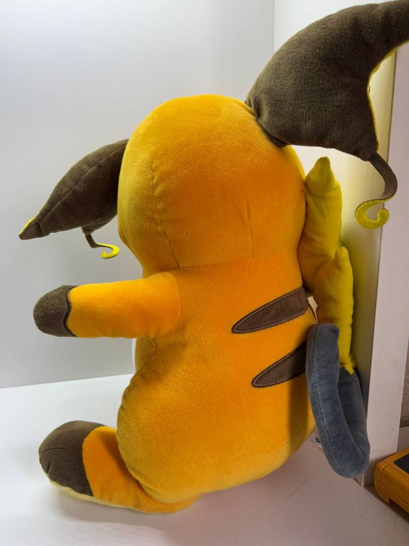 Peluche Raichu Importado de Japón - 35cm afbeelding 3