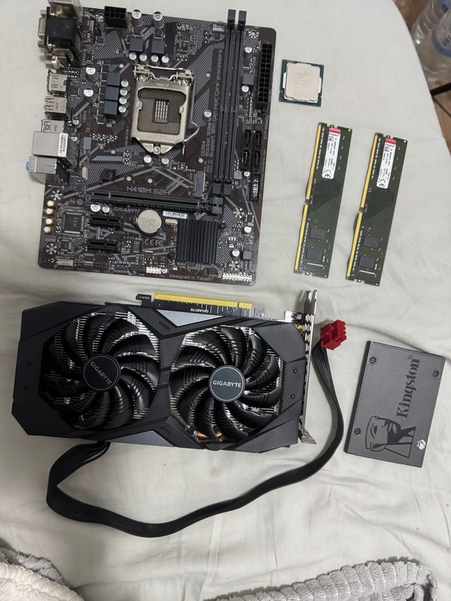 Pack Gaming PC (i5-10400F + RTX 2060 + 16GB RAM) -