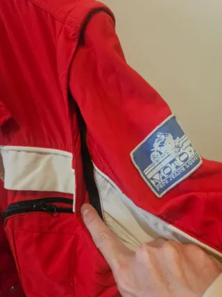 Chaqueta Pepe Jeans Roja