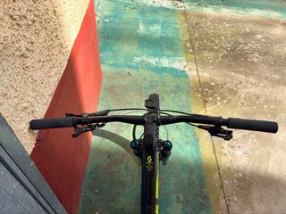 Bicicleta Scott Scale RC Carbono