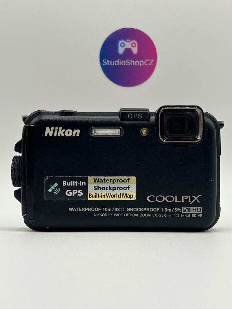 Cámara digital Nikon Coolpix AW100 negra
