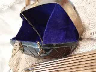 Bolso fiesta circa 1920