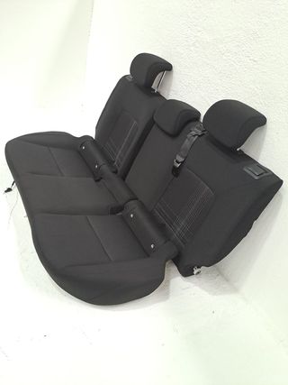 ASIENTOS TRASEROS HYUNDAI BAYON