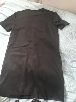 Vestido negro Zara manga corta