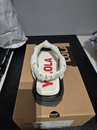 Sandalias Bimba y Lola