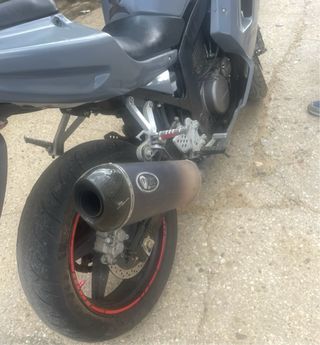 Hyosung GT250R Moto Deportiva Gris