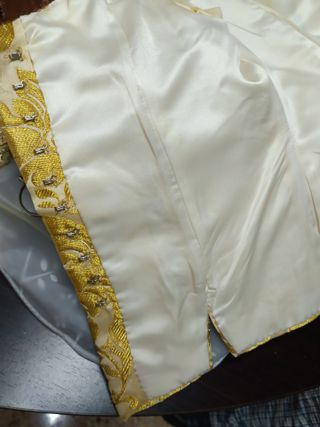 Vestido Fallera Brocatel Oro Crudo