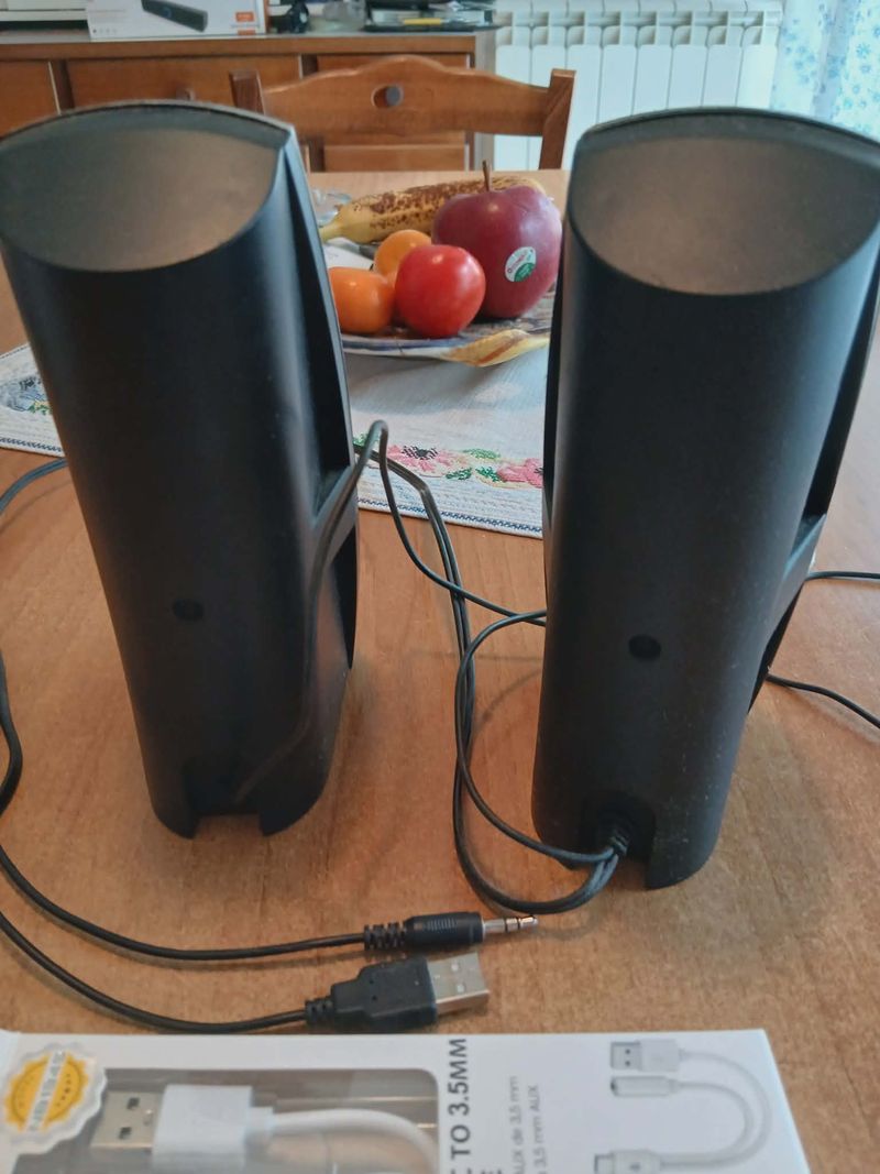 Altavoces Trust 2.0 Negro + Cable USB-C Nuevo afbeelding 3