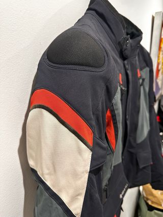 Chaqueta Dainese Carve Master 3 GORE TEX (56)