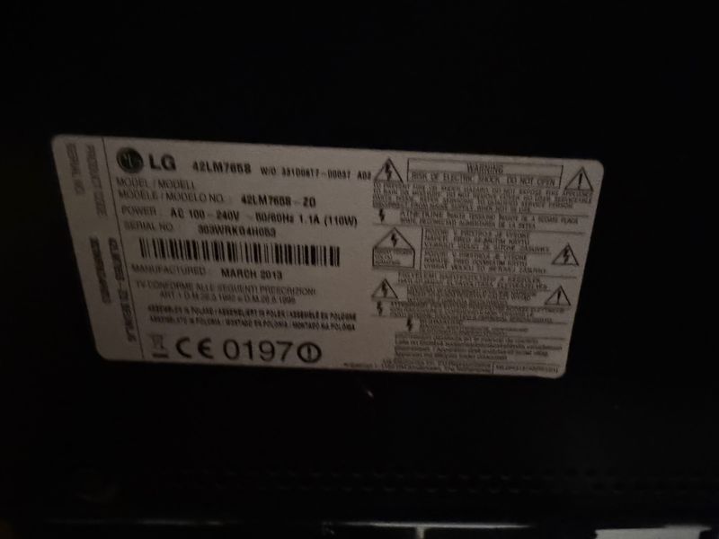 Televisión LG 43'' afbeelding 2