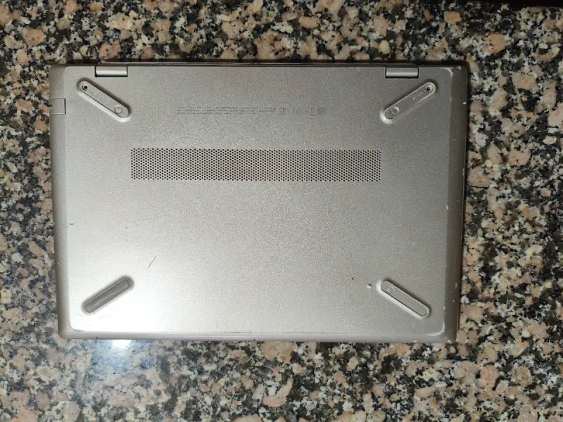 HP Pavilion ce3001ns piezas afbeelding 2