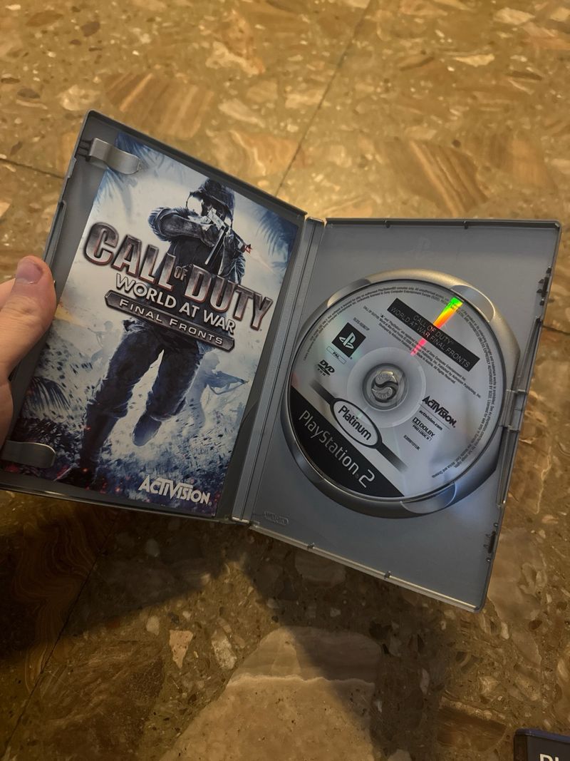 Call of Duty World at War Final Fronts PS2 afbeelding 2