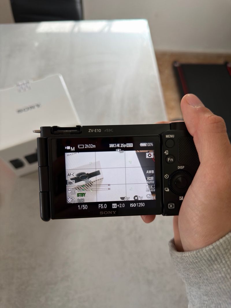 Sony ZV-E10 + Objetivo 16-50mm afbeelding 3