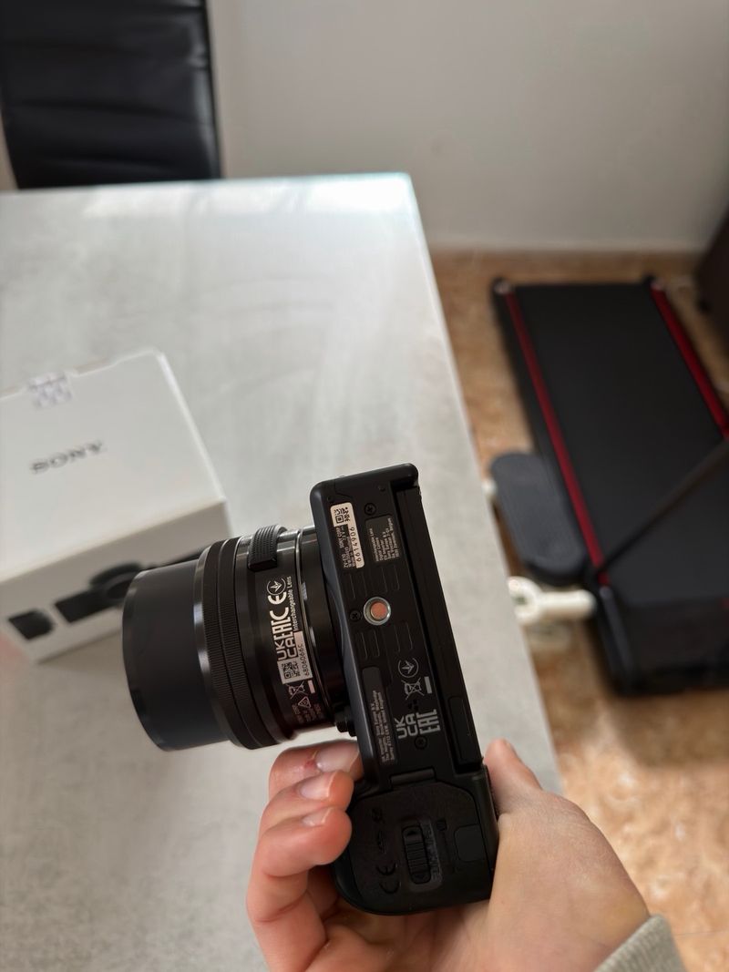 Sony ZV-E10 + Objetivo 16-50mm afbeelding 5