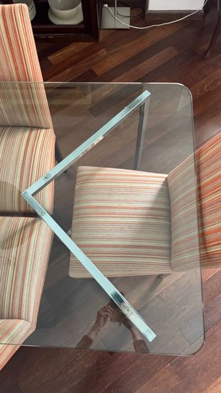 Mesa comedor cristal y 6 sillas tapizadas