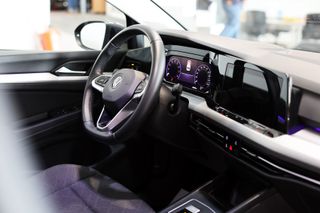 Volkswagen Golf Life 1.0 eTSI 81kW (110CV) DSG