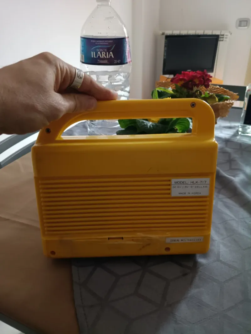 Reproductor de cassettes amarillo afbeelding 3