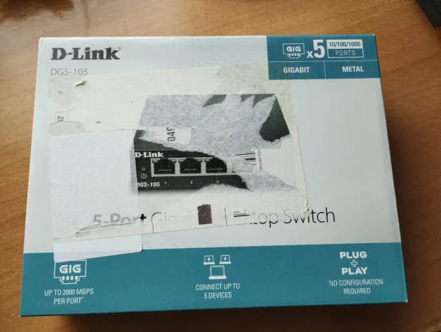 Switch D-Link DGS-105 5 Puertos Gigabit