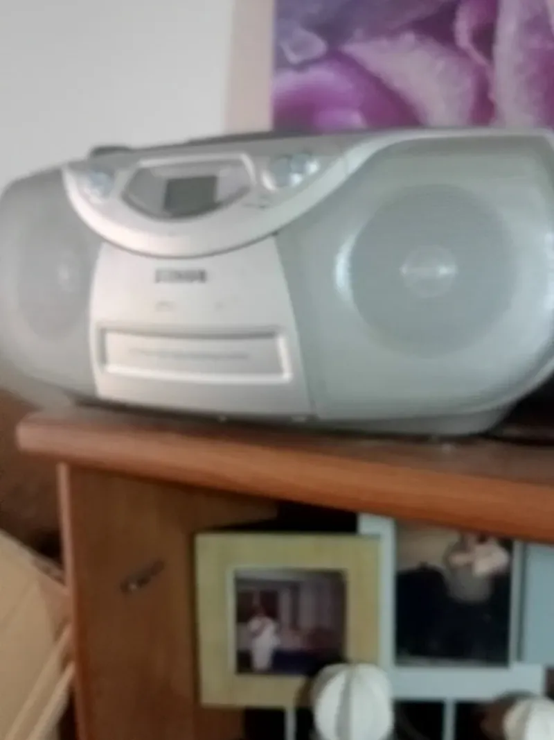 Radio Cassette JWIN Plata