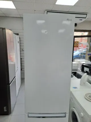 ◇Nevera Marca Lg 2.M Combi◇