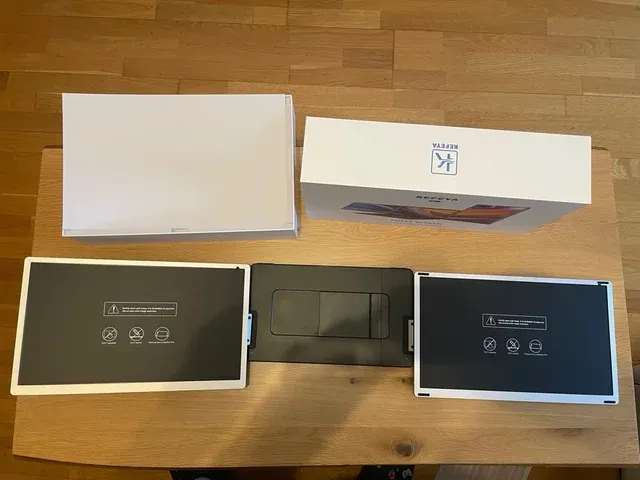 Doble pantalla portátil - 15,4” cada una - funda afbeelding 5