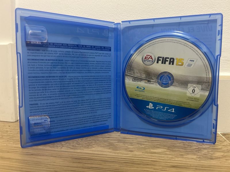 FIFA 15 PS4 (PlayStation 4) - EA Sports afbeelding 3