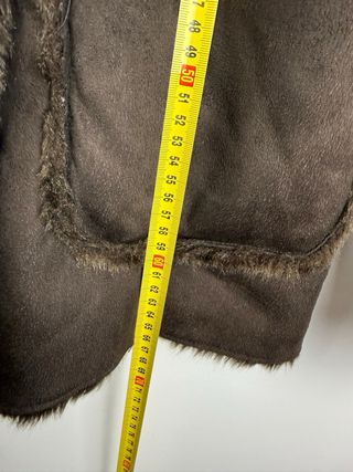 Chaqueta Sfera efecto ante con pelo