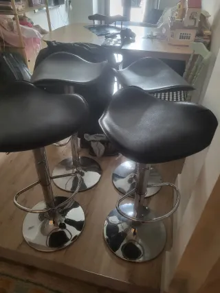 Taburetes de cuero y cromo con amortiguador