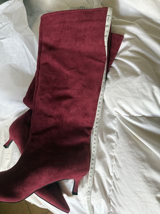 Stivali scamosciati bordeaux