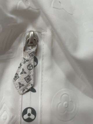 Chaqueta blanca con estampado