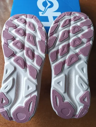 Zapatillas Hoka Clifton 9 Rosa/Blanco