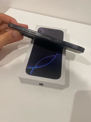 iPhone 16 Pro Max Gris