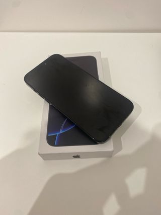 iPhone 16 Pro Max Gris