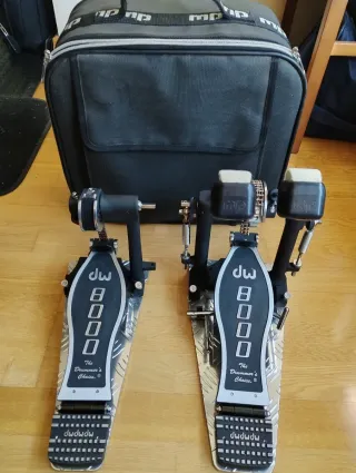DW 8000 Pedal Doble Bombo