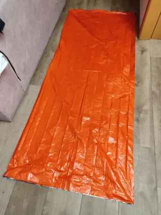 Saco de supervivencia nuevo a estrenar