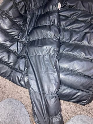 Abrigo Moncler Negro