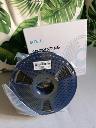 Rollo de Filamento Sunlu Silk PLA+ Negro 1kg