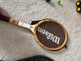 2 Raquetas de Tenis Wilson Madera y Titanium