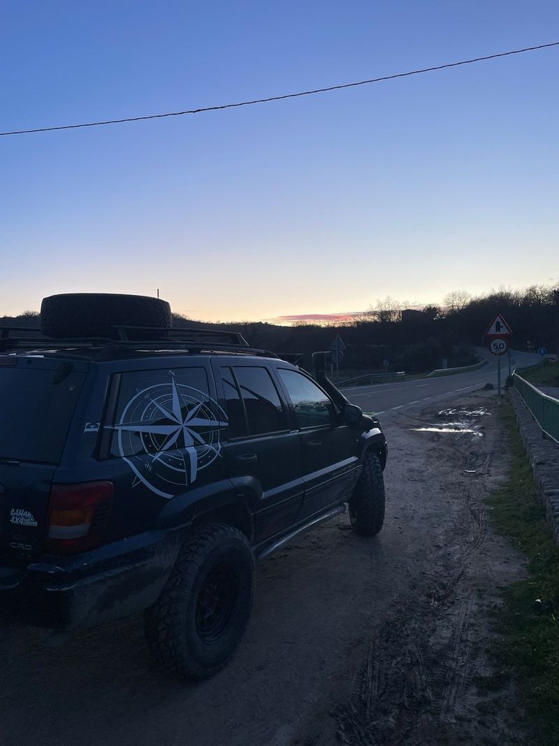 Jeep Grand Cherokee 2003 - foto 1