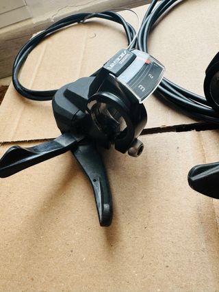 Pulsadores Shimano Acera 3x9V